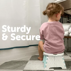 Collapsible Travel Potty Chair with Travel Bag & 30 Replacement Bags