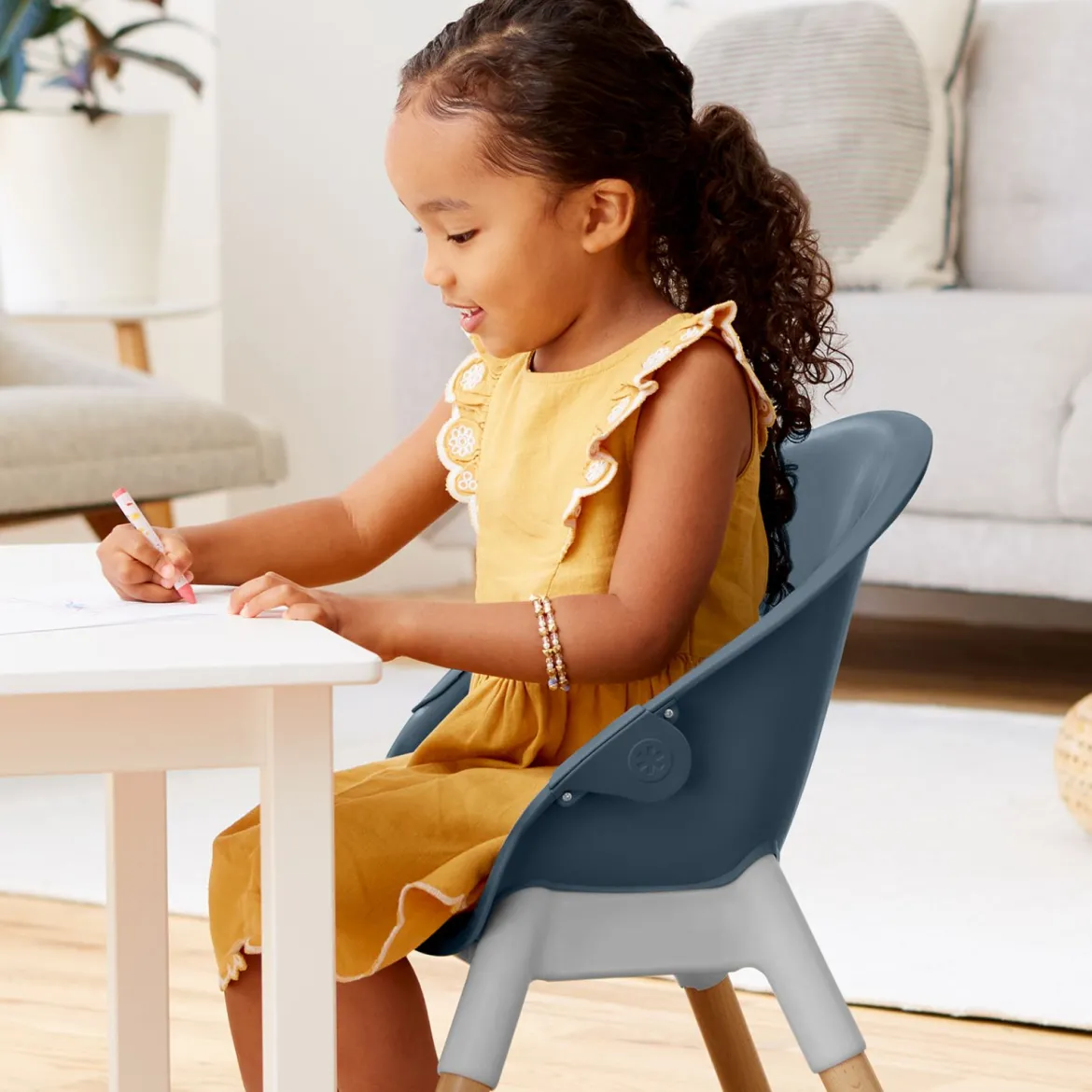 EON 4-In-1 Multi-Stage High Chair