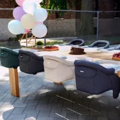 Fast Table Chair