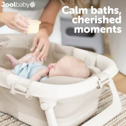Fold ‘n Store Baby Bathtub With Built-in Thermometer