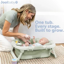 Fold ‘n Store Baby Bathtub With Built-in Thermometer