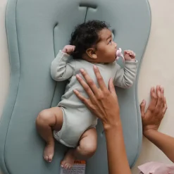 Infant Lounger Curve