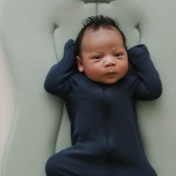 Infant Lounger Curve