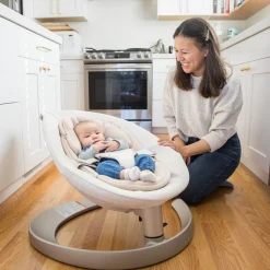 LEAF Grow Baby Seat & Rocker with Toy Bar