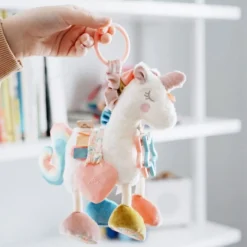 Link & Love Activity Toy