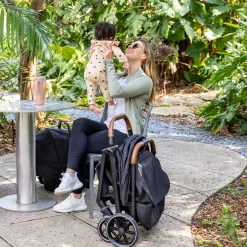 Nutmeg Stroller