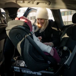 ONE 3 Extended Rear Facing Car Seat