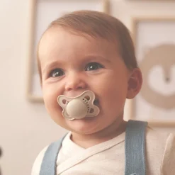 Original Matte Baby Pacifier 0-6 Months (4 Pack)