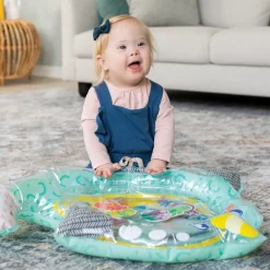 Pat & Play Water Mat Wee Wild Ones