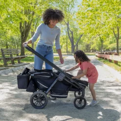 Pivot Xplore Dreamz All-Terrain Stroller Wagon with Bassinet Insert