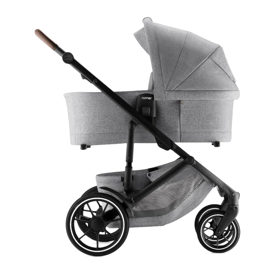 Sera Bassinet for Tura Stroller
