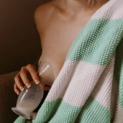 Silicone Breast Pump with Lid