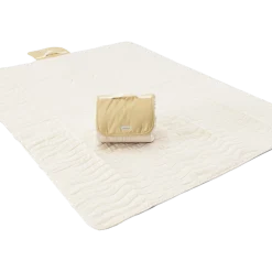 Wander Grande Indoor/Outdoor Portable Playmat